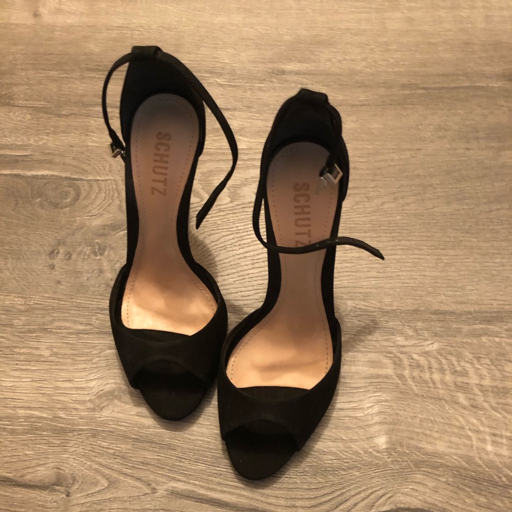 Schutz Sasha Lee Black Suede Sandal Size 6.5